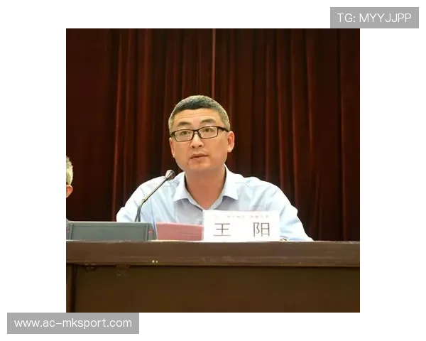 世界举重科研中心开展基层教练员培训巡讲