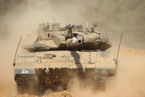 mk体育平台登录入口-切尔西球员纪律严明，无红黄牌困扰，切尔西球员大全