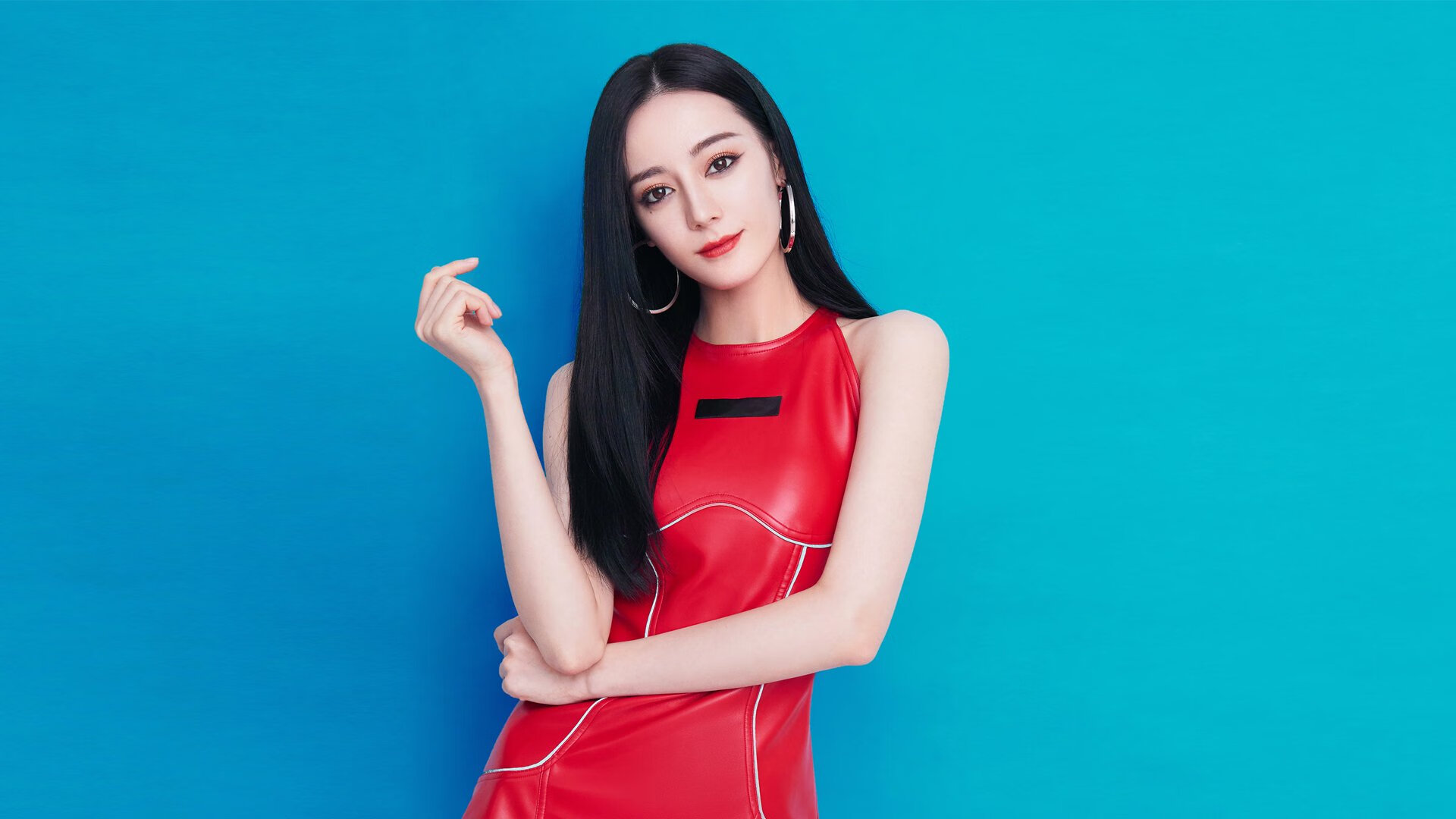 倒三角中场提升出球选择广度,倒三角传球算不算越位