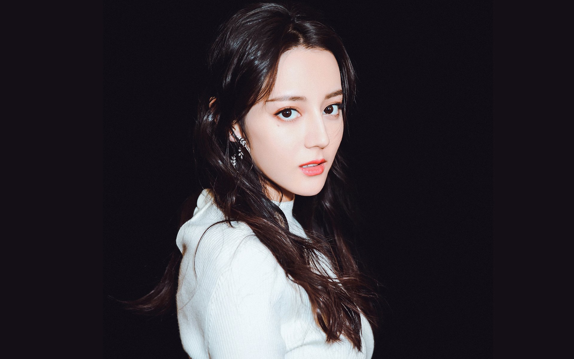 水球赛中希腊门将高接抵挡，希腊足球水平